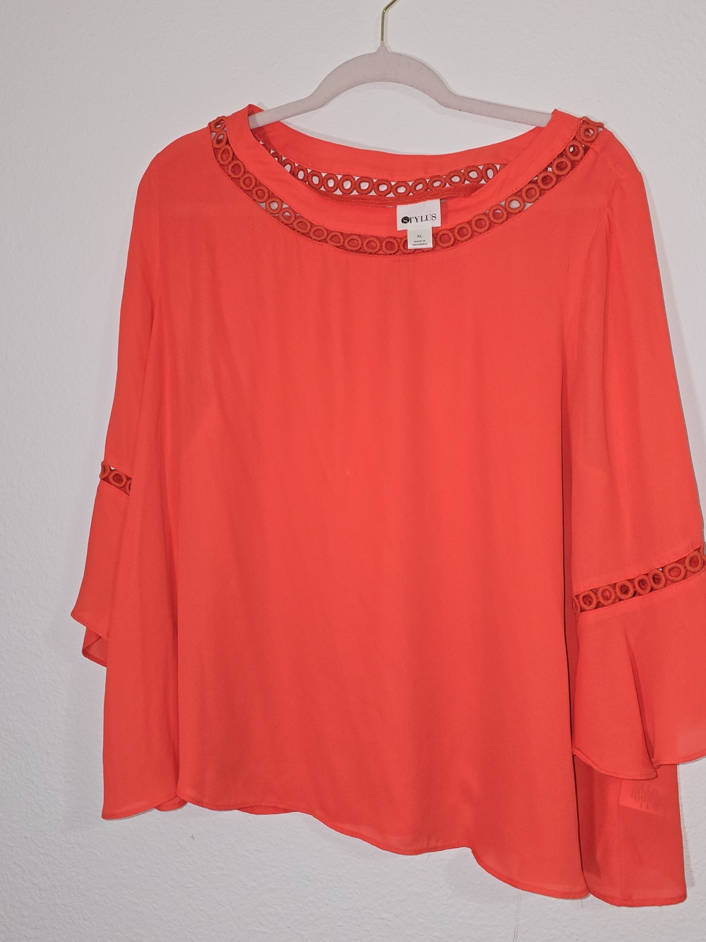 STYLUS Coral Eyelet-Trim Women’s Blouse